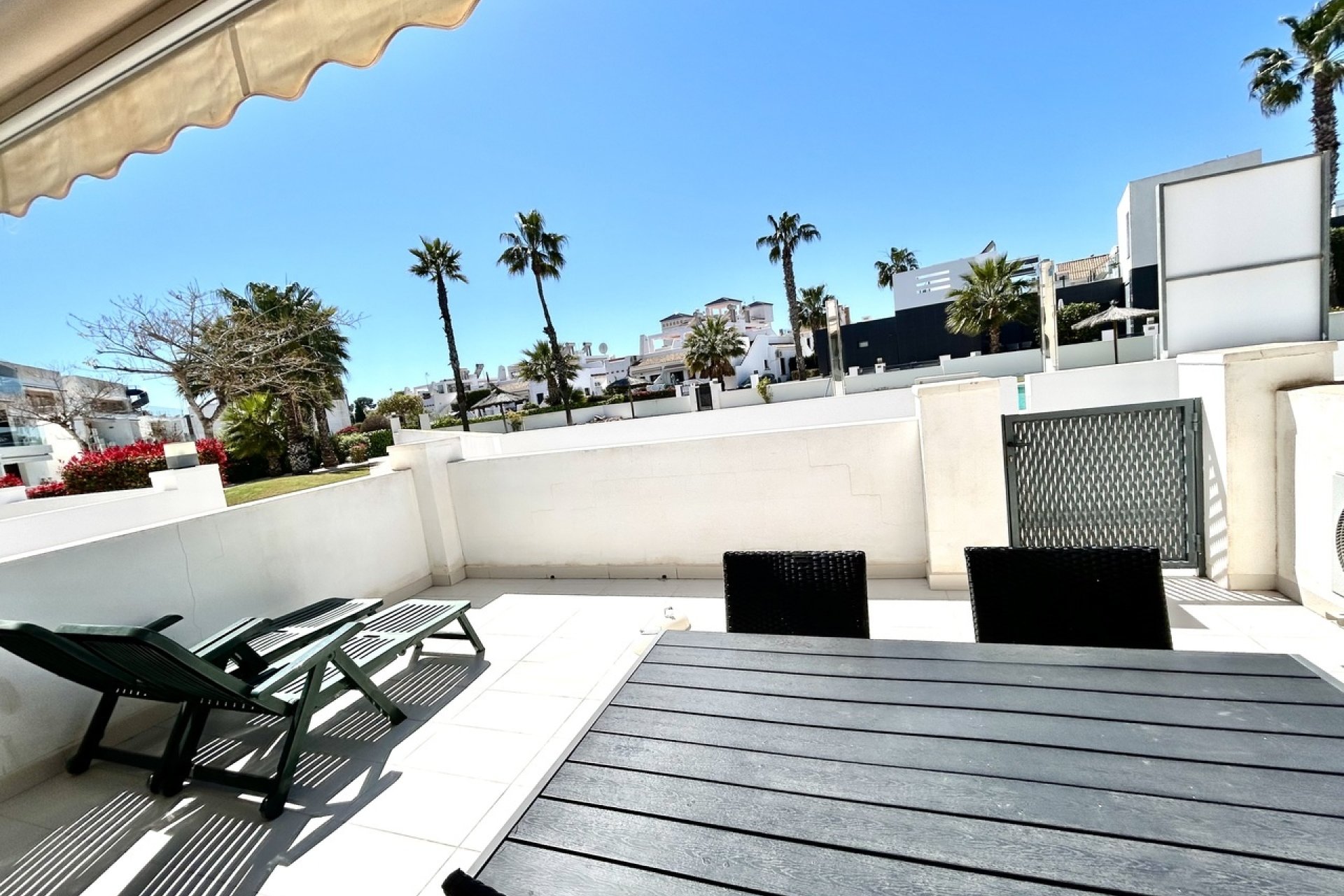Herverkoop - Apartment -
Villamartin - Costa Blanca