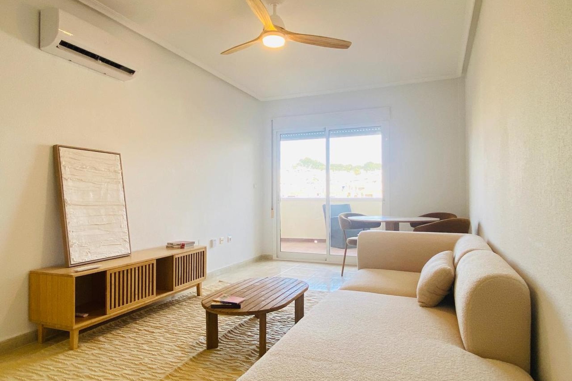 Herverkoop - Apartment -
Villamartin - Costa Blanca