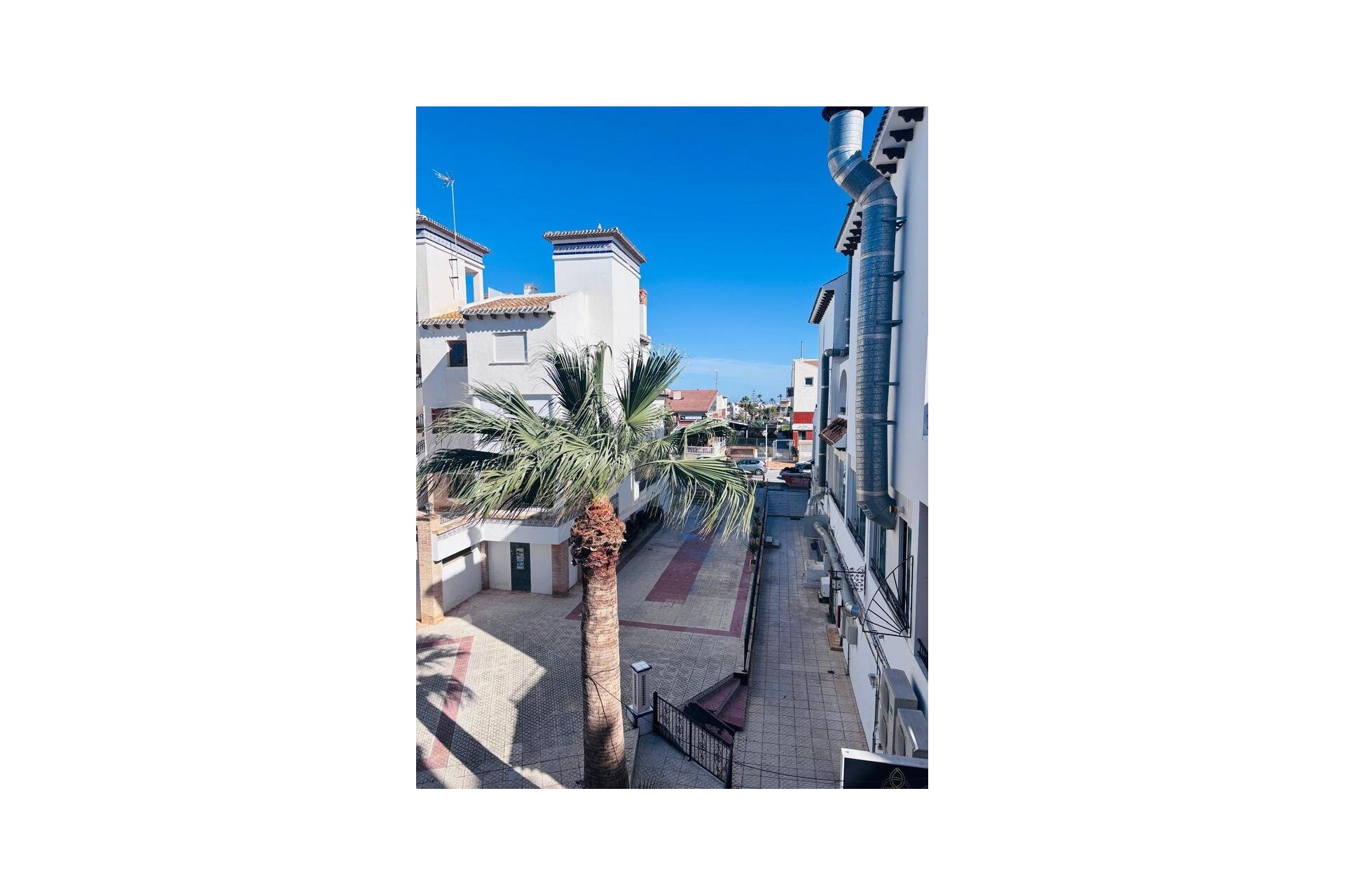 Herverkoop - Apartment -
Villamartin - Orihuela Costa