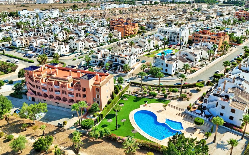 Herverkoop - Apartment -
Villamartín - PAU 8