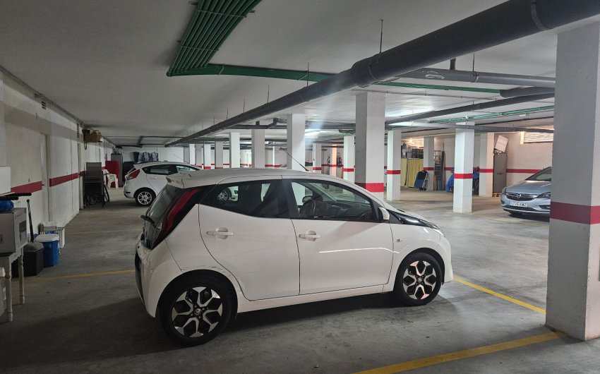 Herverkoop - Apartment -
Villamartín - PAU 8