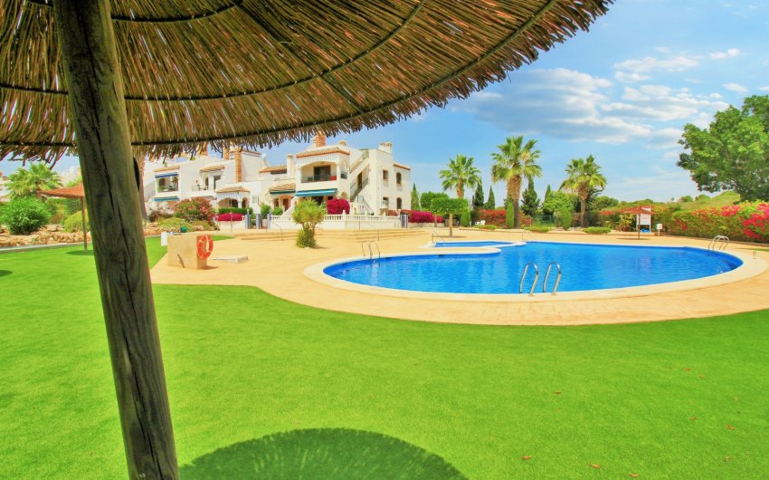 Herverkoop - Apartment -
Villamartín - PAU 8