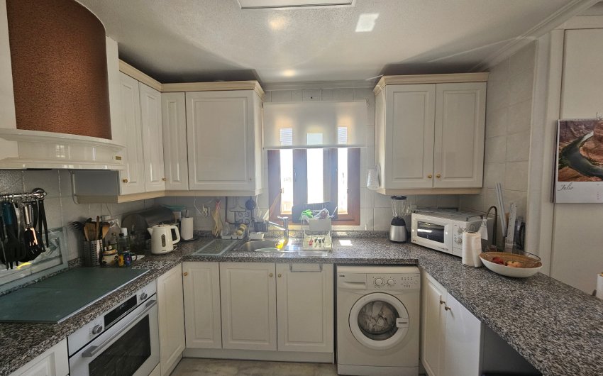 Herverkoop - Apartment -
Villamartín - PAU 8