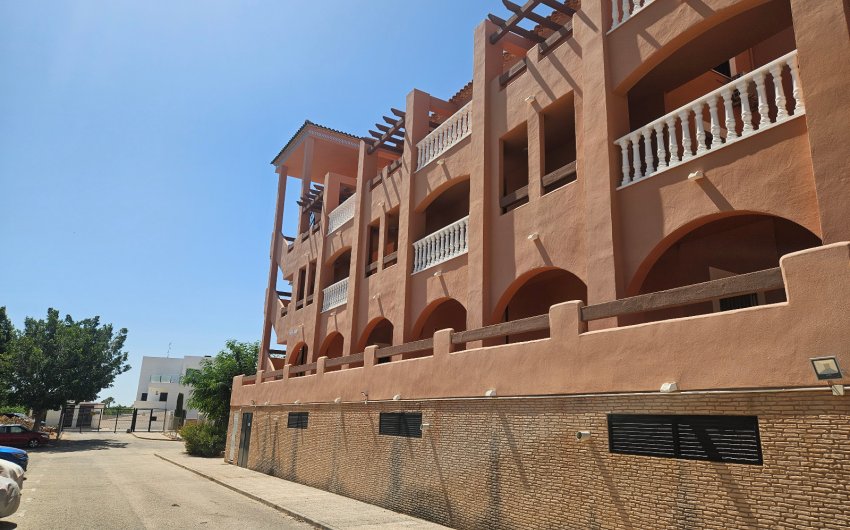 Herverkoop - Apartment -
Villamartín - PAU 8