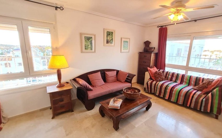 Herverkoop - Apartment -
Villamartín - PAU 8