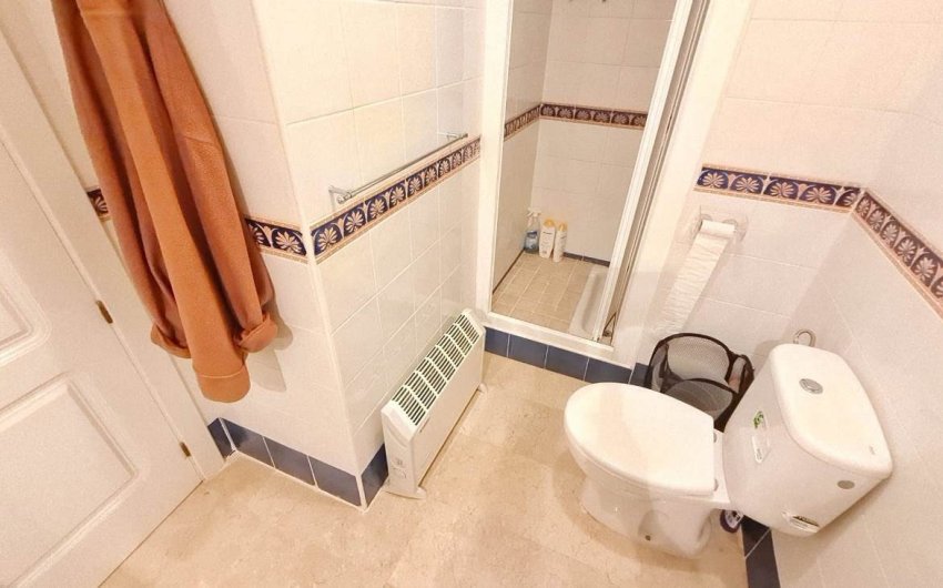 Herverkoop - Apartment -
Villamartín - PAU 8