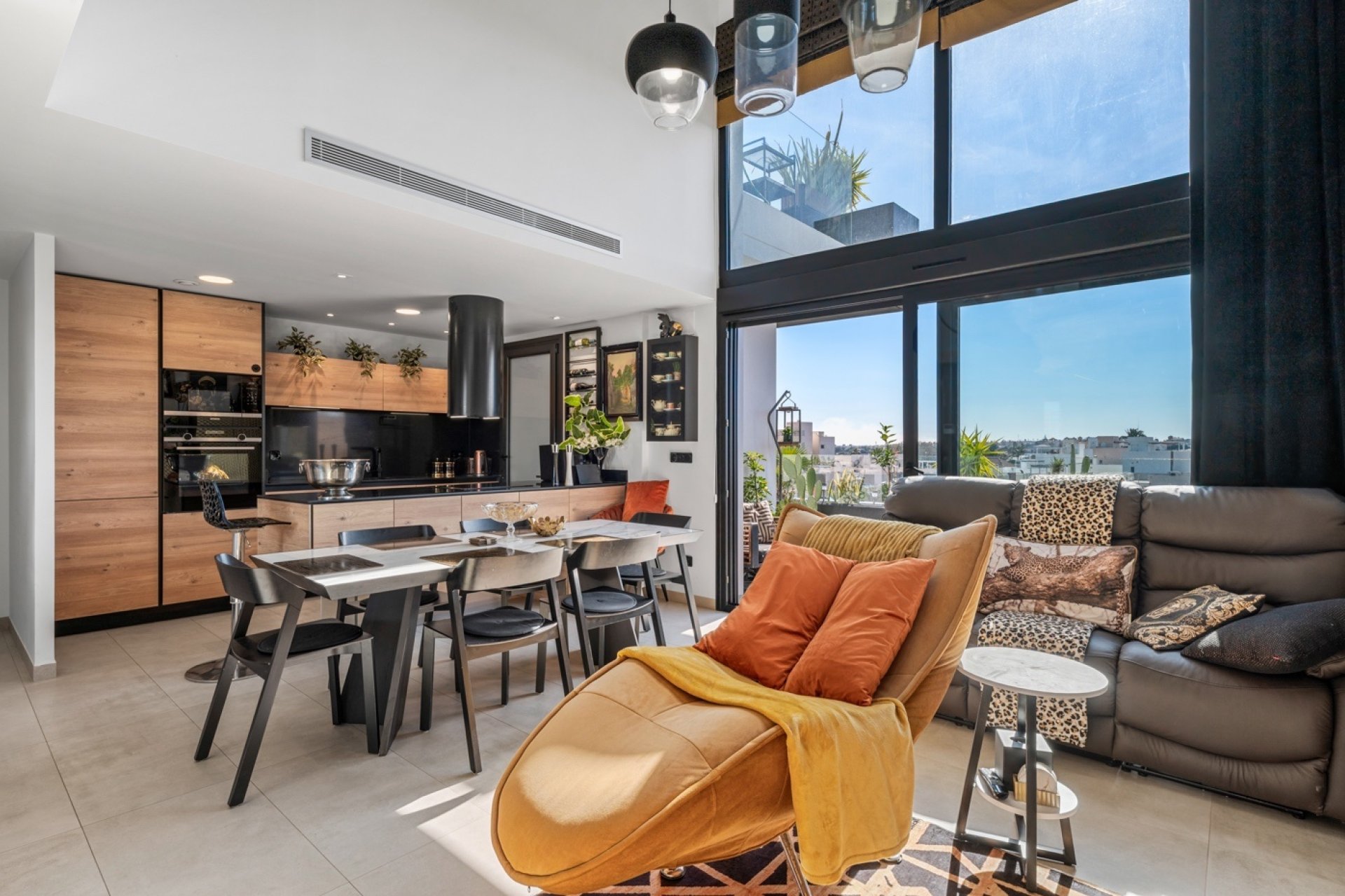 Herverkoop - Apartment -
Villamartín