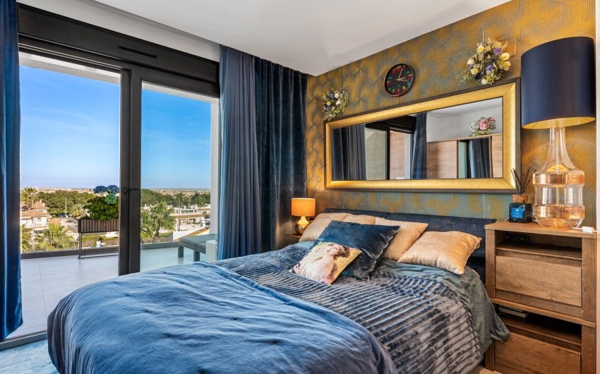 Herverkoop - Apartment -
Villamartín