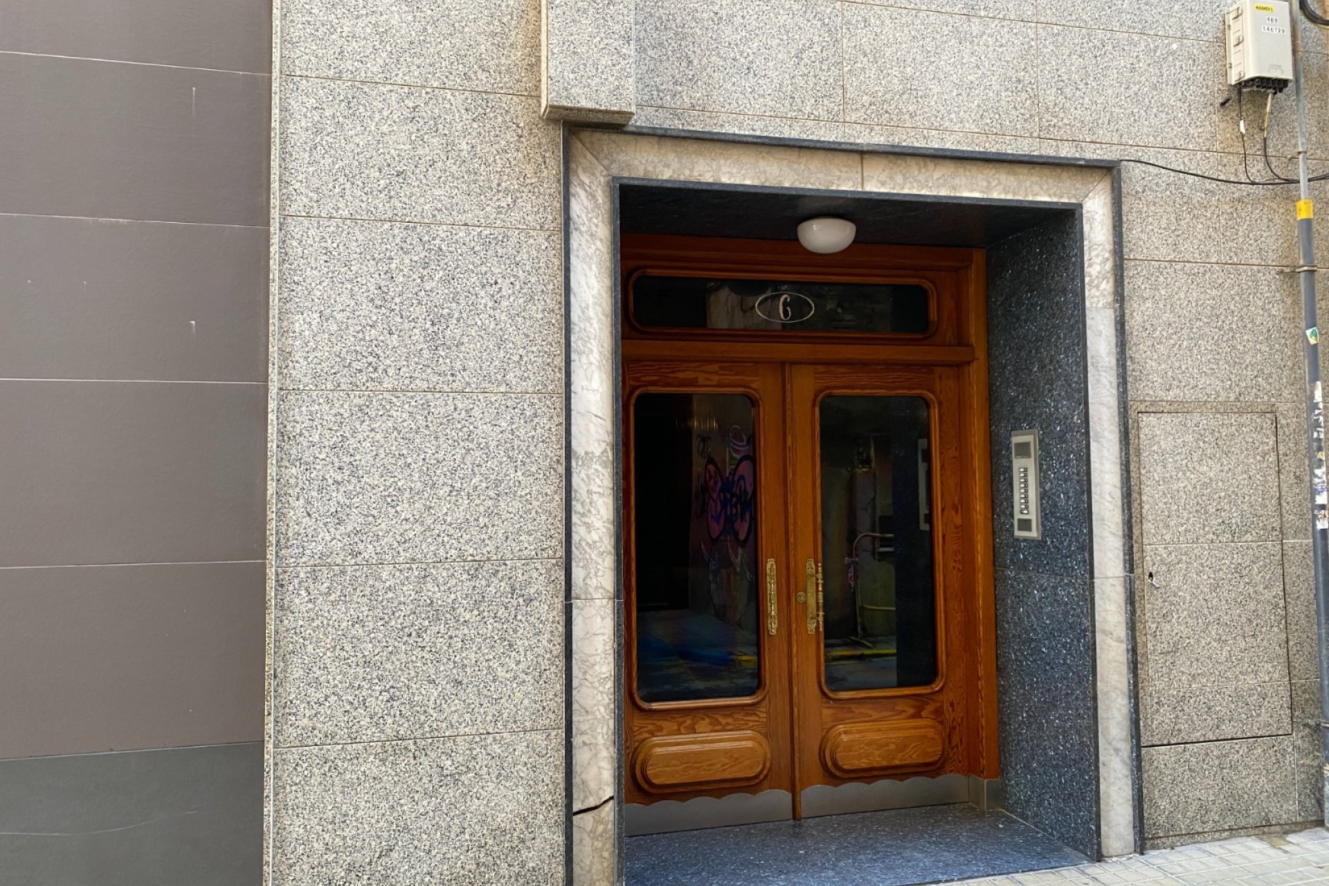 Herverkoop - Apartment -
Villena