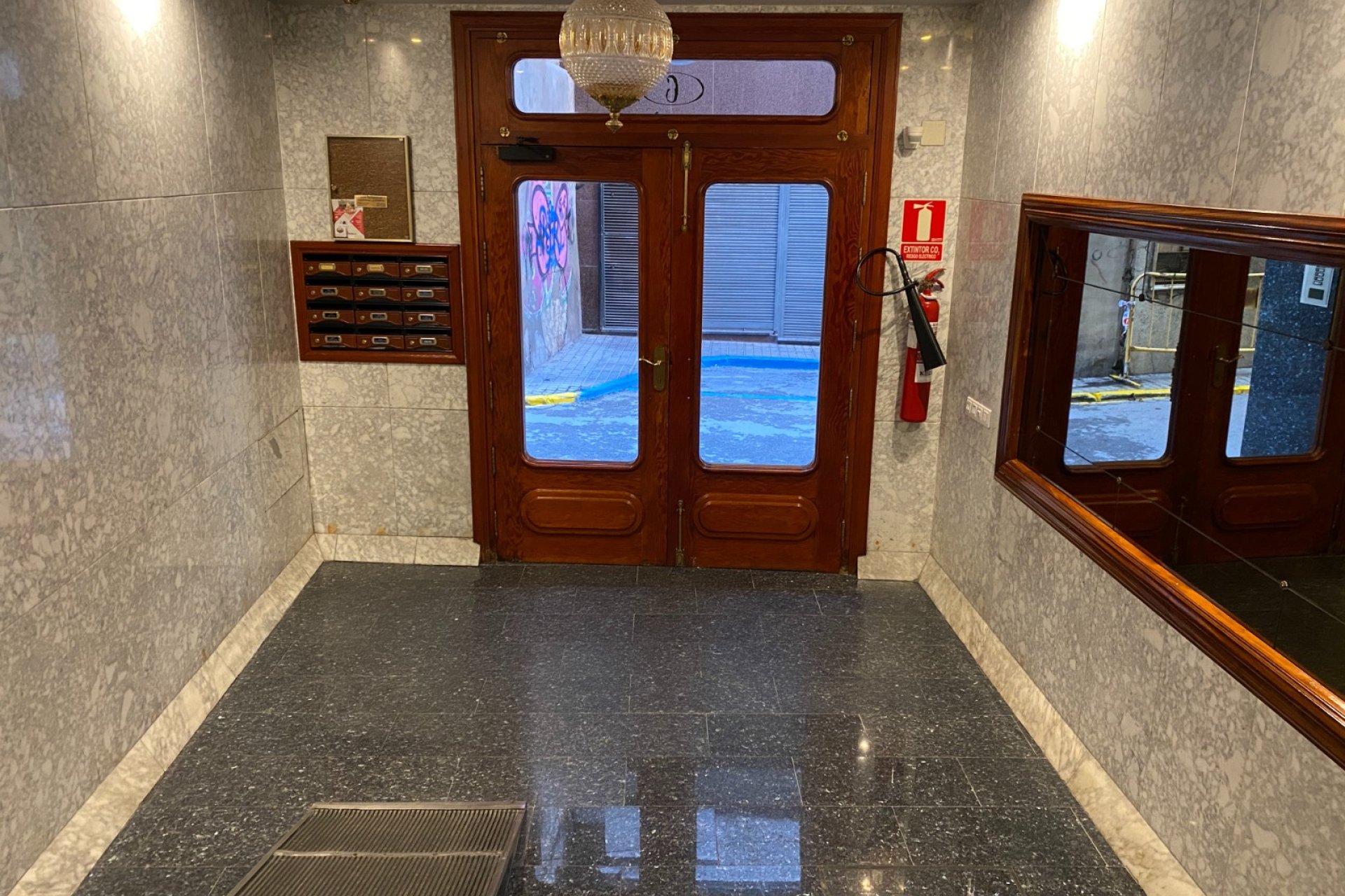 Herverkoop - Apartment -
Villena