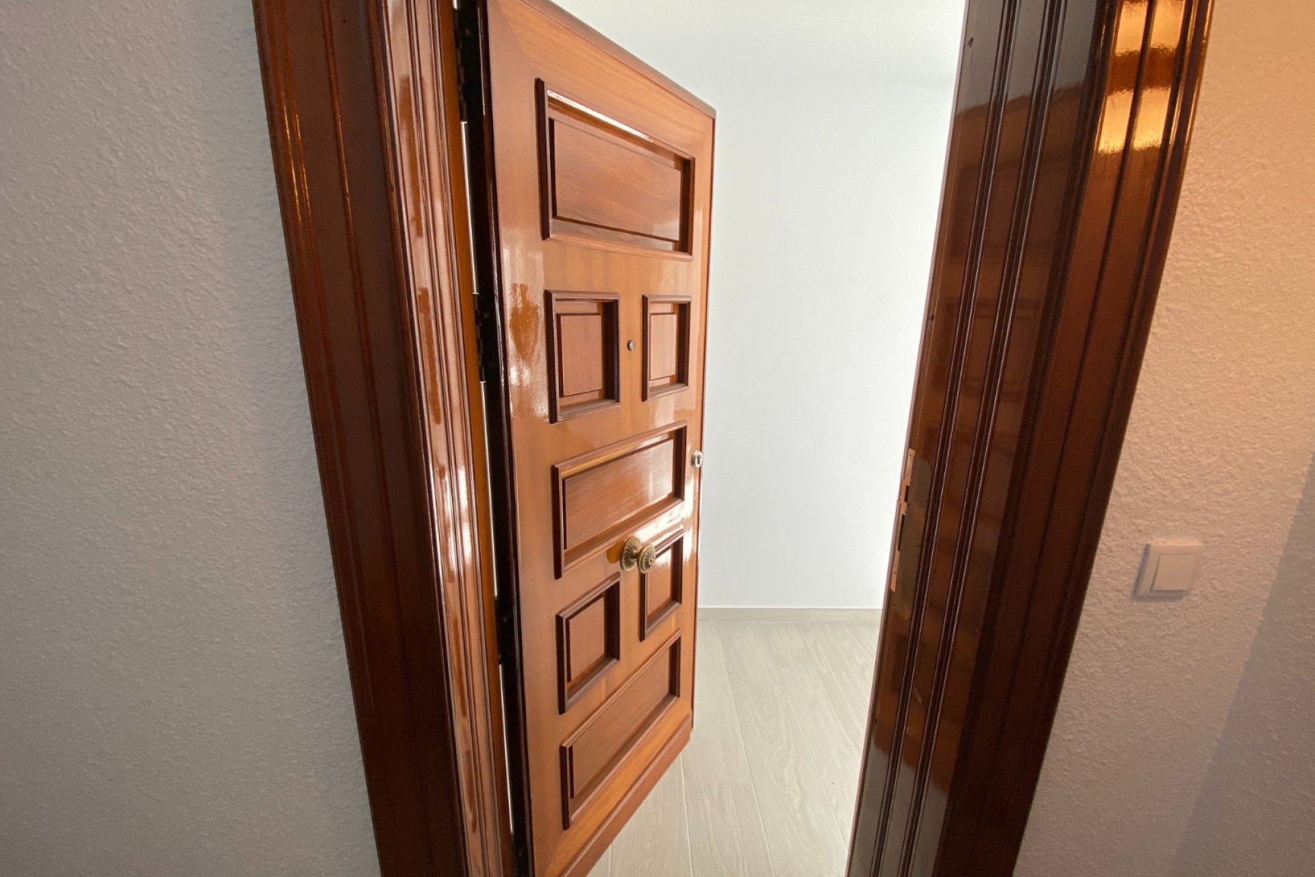 Herverkoop - Apartment -
Villena