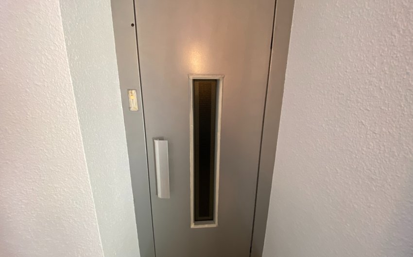 Herverkoop - Apartment -
Villena