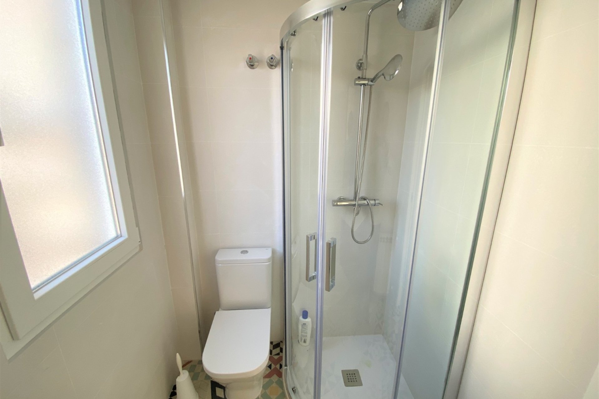 Herverkoop - Apartment -
Villena