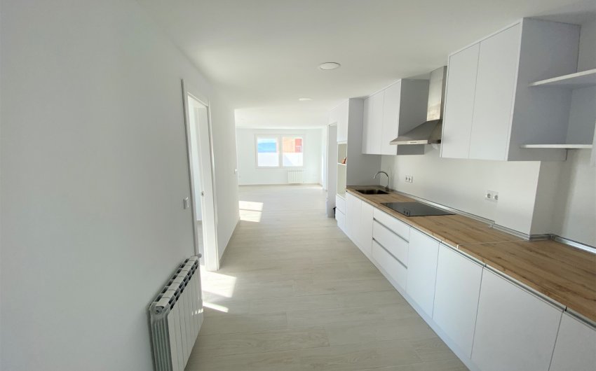 Herverkoop - Apartment -
Villena