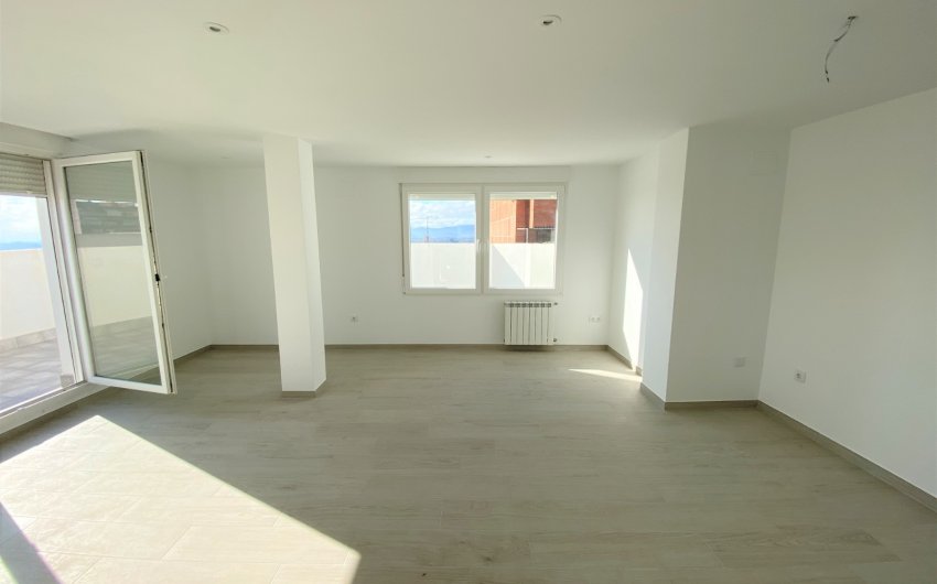 Herverkoop - Apartment -
Villena