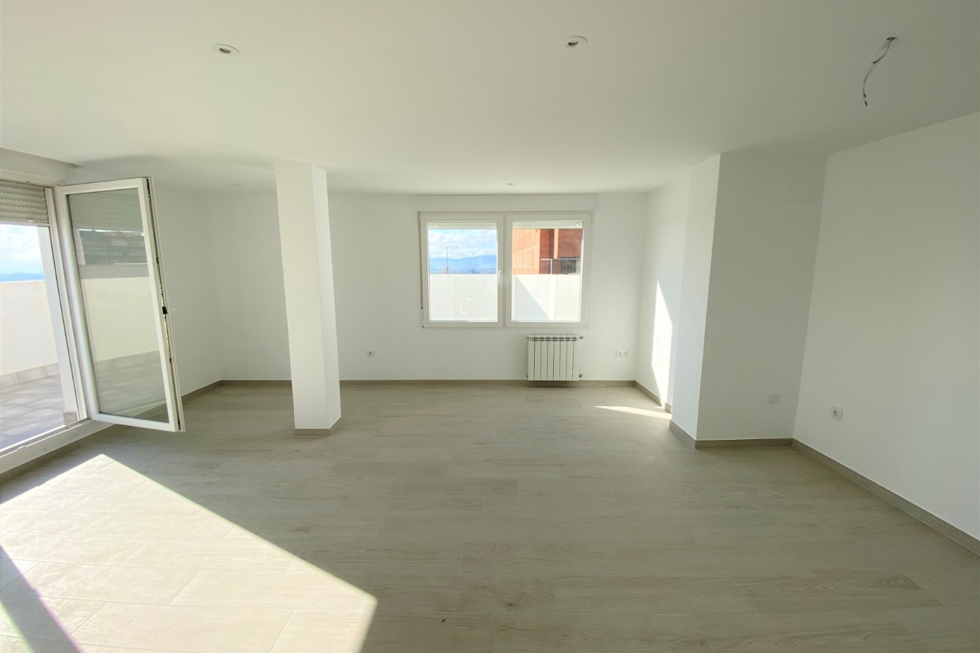 Herverkoop - Apartment -
Villena