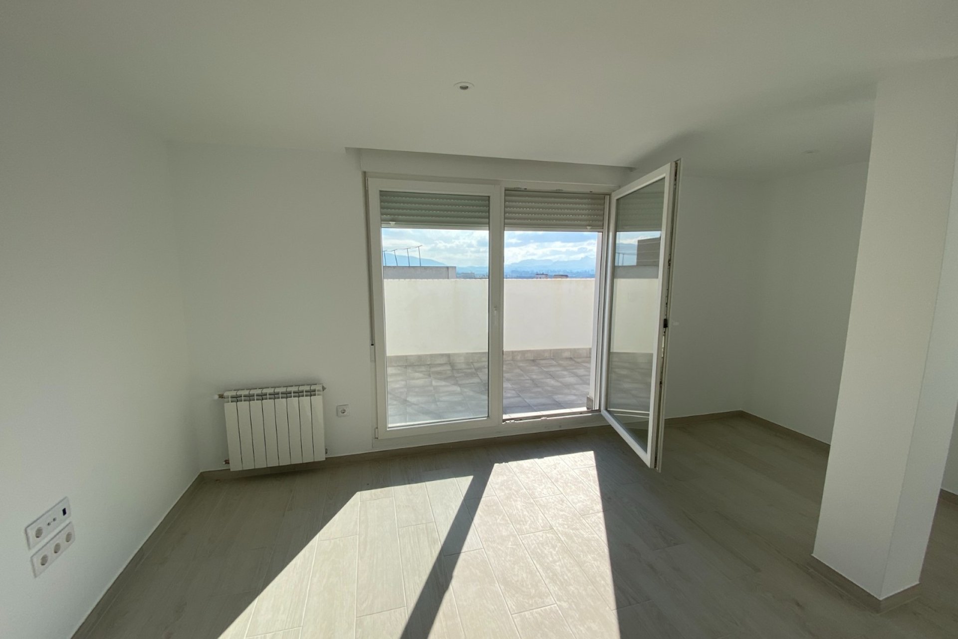 Herverkoop - Apartment -
Villena