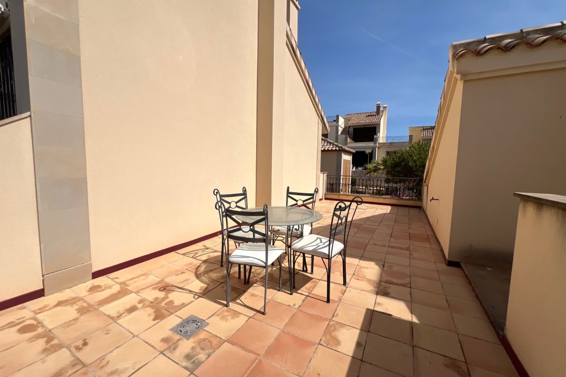 Herverkoop - Bungalow -
Algorfa - Inland