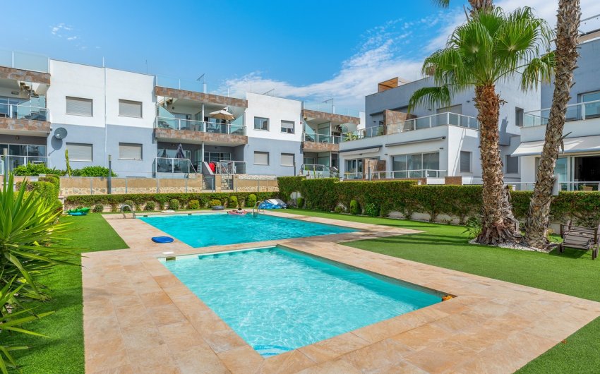 Herverkoop - Bungalow -
Orihuela Costa - Costa Blanca
