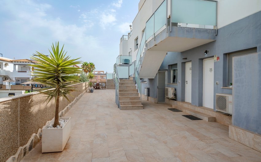 Herverkoop - Bungalow -
Orihuela Costa - Costa Blanca