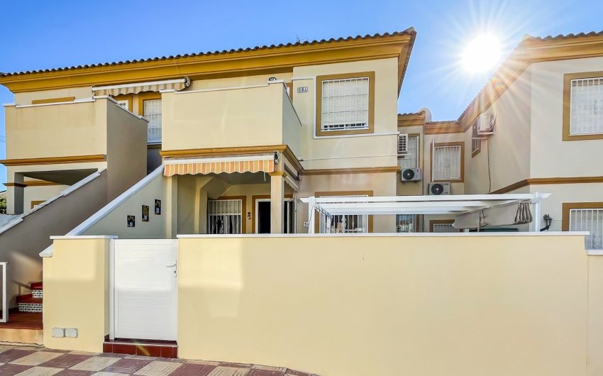 Herverkoop - Bungalow -
Orihuela Costa - Costa Blanca