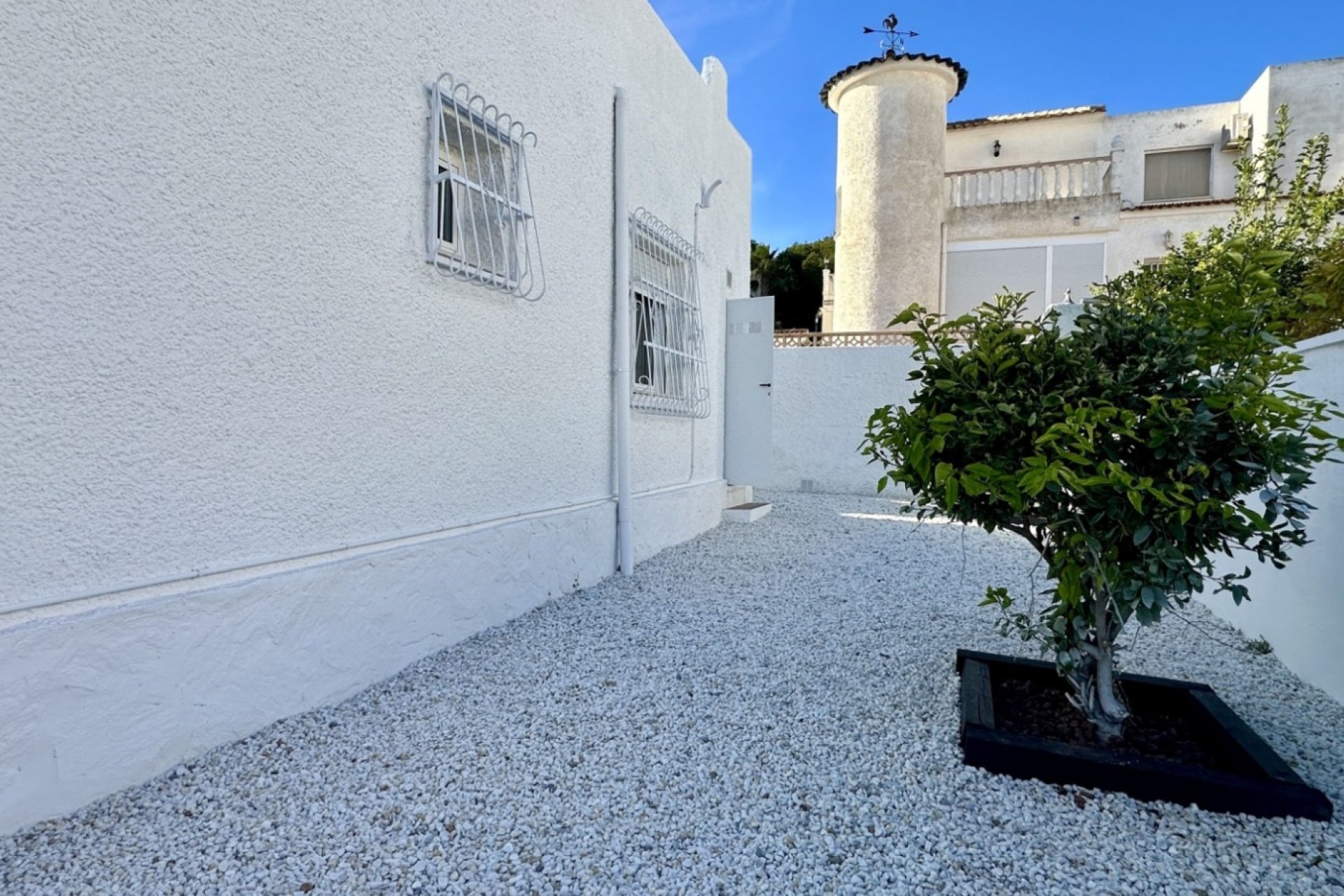 Herverkoop - Bungalow -
Orihuela Costa - Las Filipinas