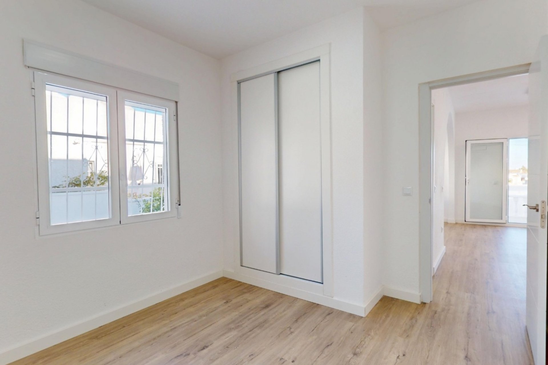 Herverkoop - Bungalow -
Orihuela Costa - Las Filipinas