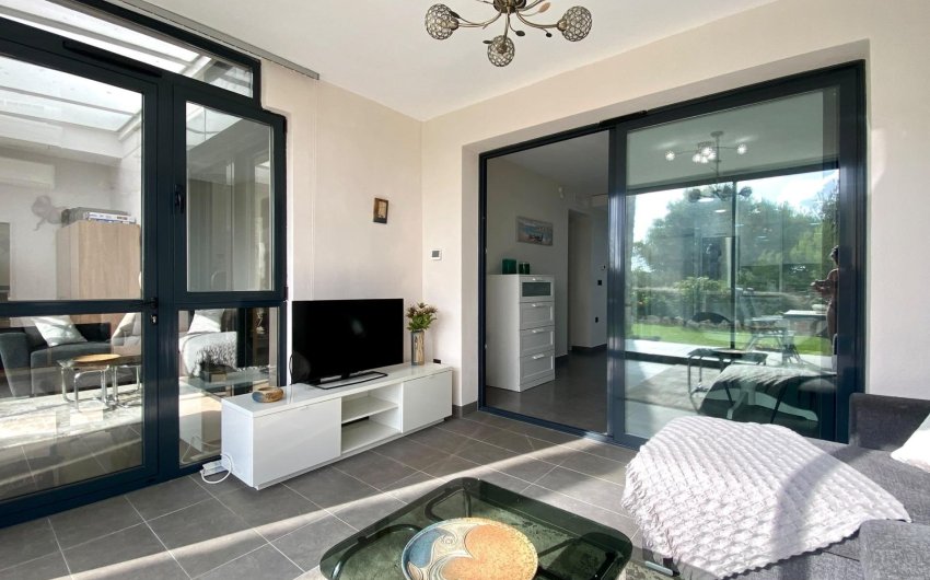 Herverkoop - Bungalow -
Orihuela Costa - Las Ramblas