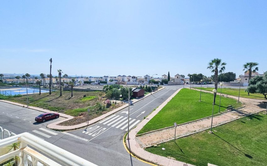 Herverkoop - Bungalow -
Orihuela Costa - Los Altos