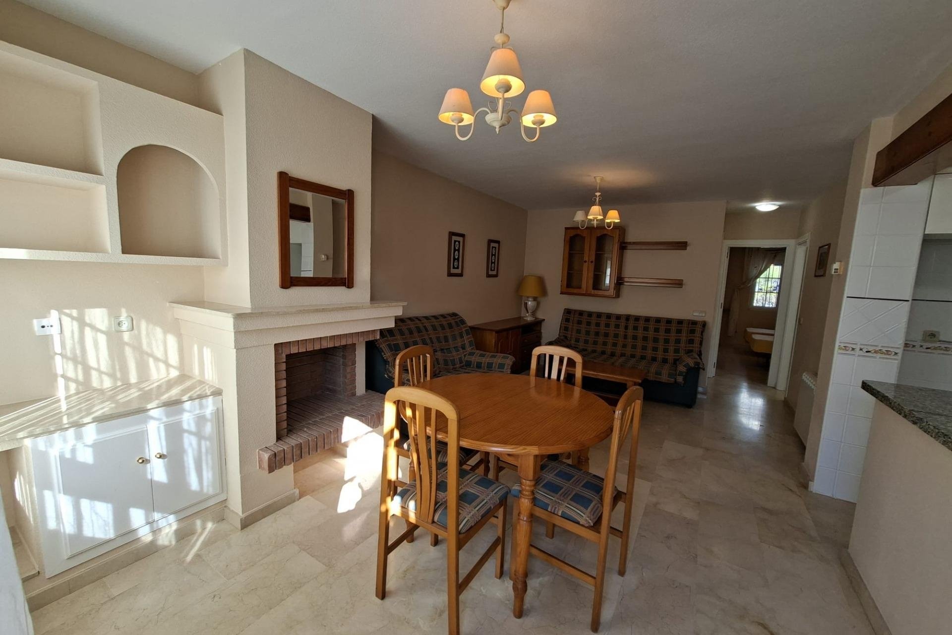 Herverkoop - Bungalow -
Orihuela Costa - Villamartín-las Filipinas