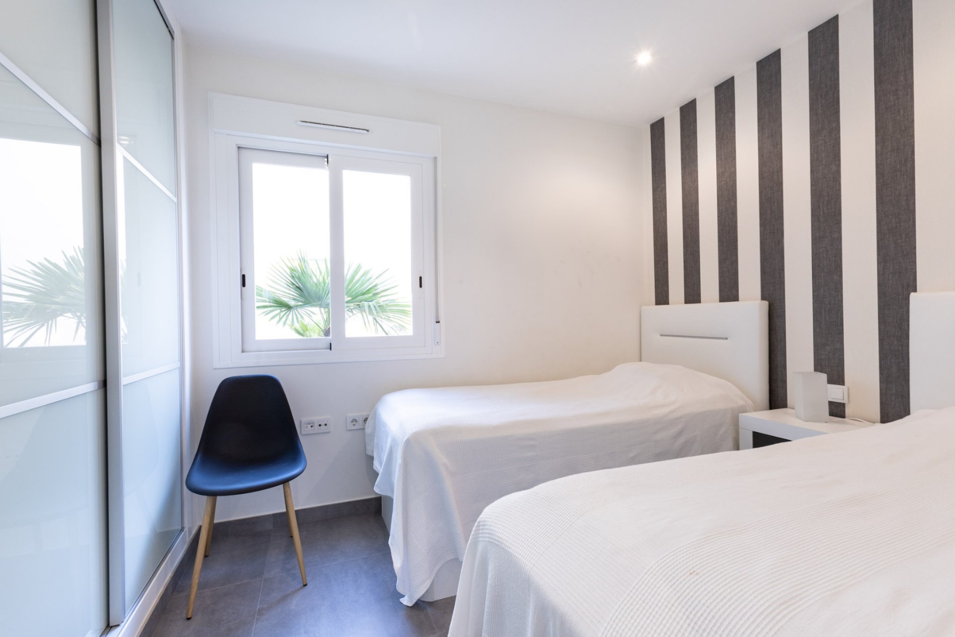 Herverkoop - Bungalow -
Torrevieja - Aguas Nuevas