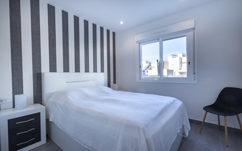 Herverkoop - Bungalow -
Torrevieja - Aguas Nuevas