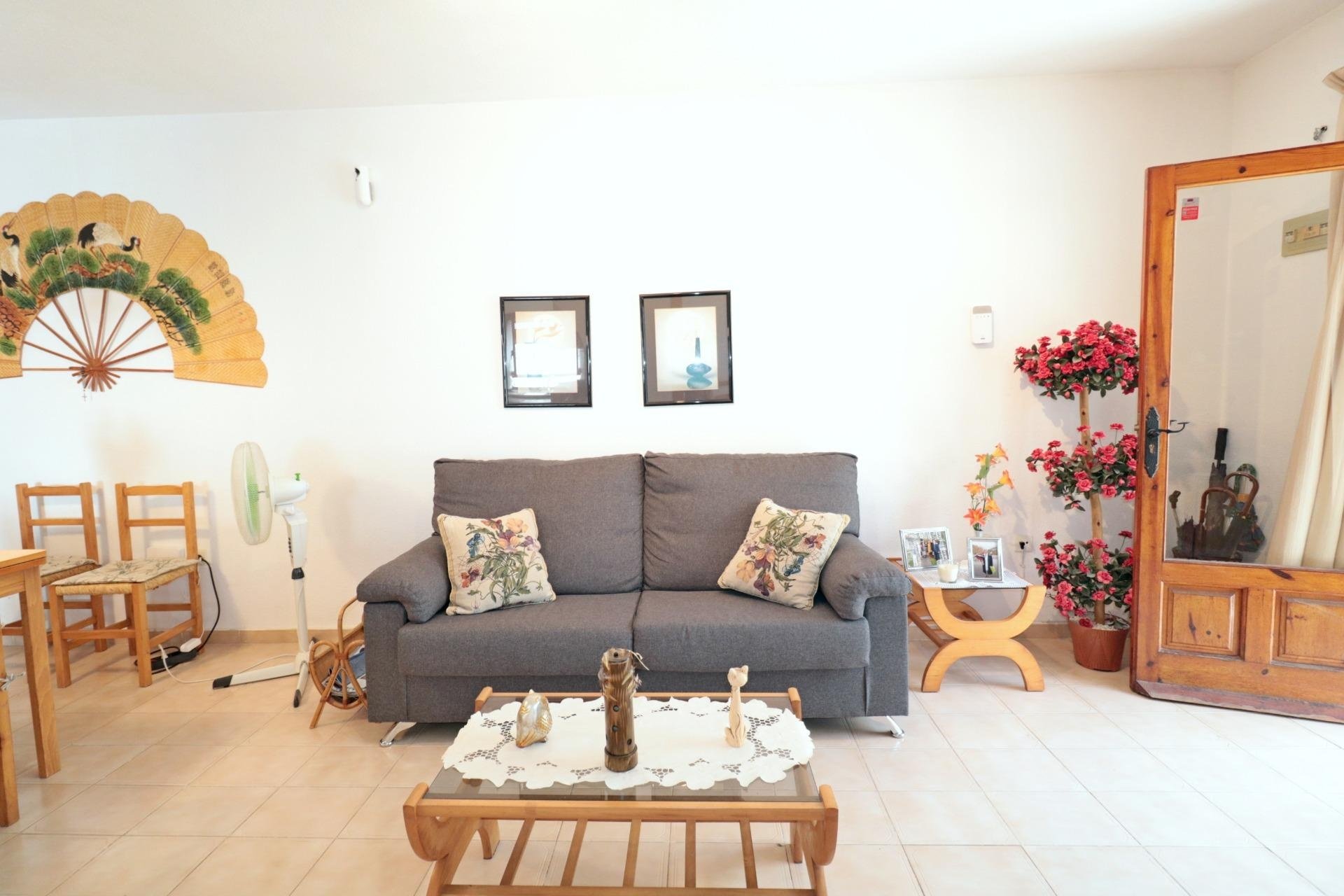 Herverkoop - Bungalow -
Torrevieja - El Acequión - Los Náufragos