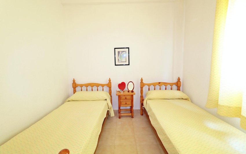 Herverkoop - Bungalow -
Torrevieja - El Acequión - Los Náufragos