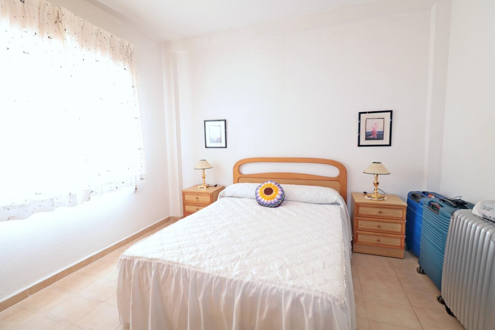 Herverkoop - Bungalow -
Torrevieja - El Acequión - Los Náufragos