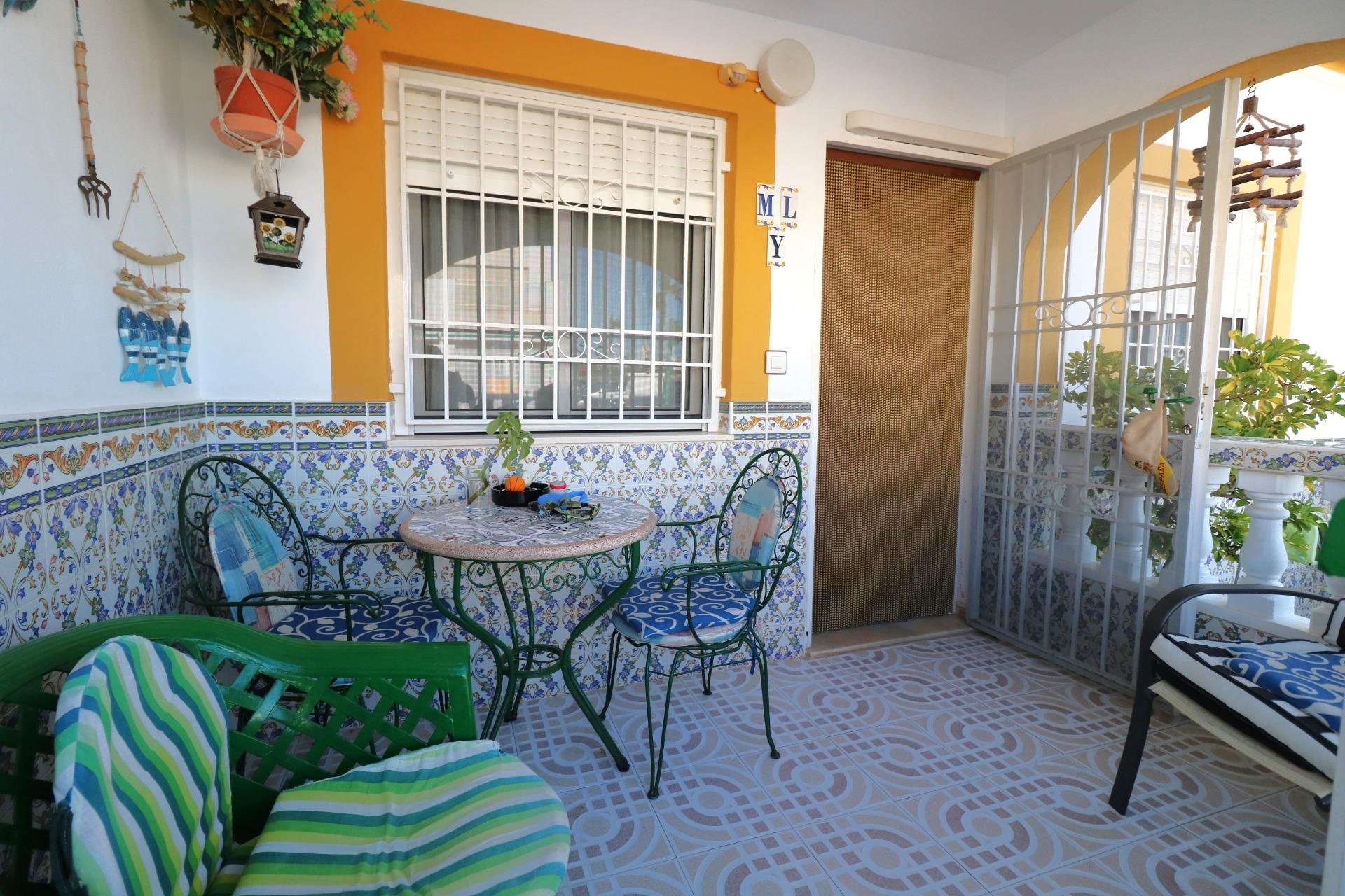 Herverkoop - Bungalow -
Torrevieja - El Limonar