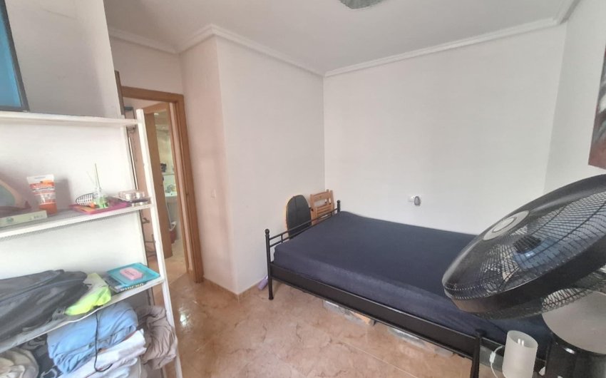 Herverkoop - Bungalow -
Torrevieja - El Limonar