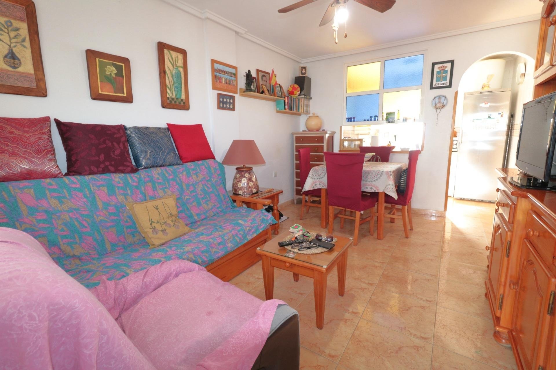 Herverkoop - Bungalow -
Torrevieja - El Limonar