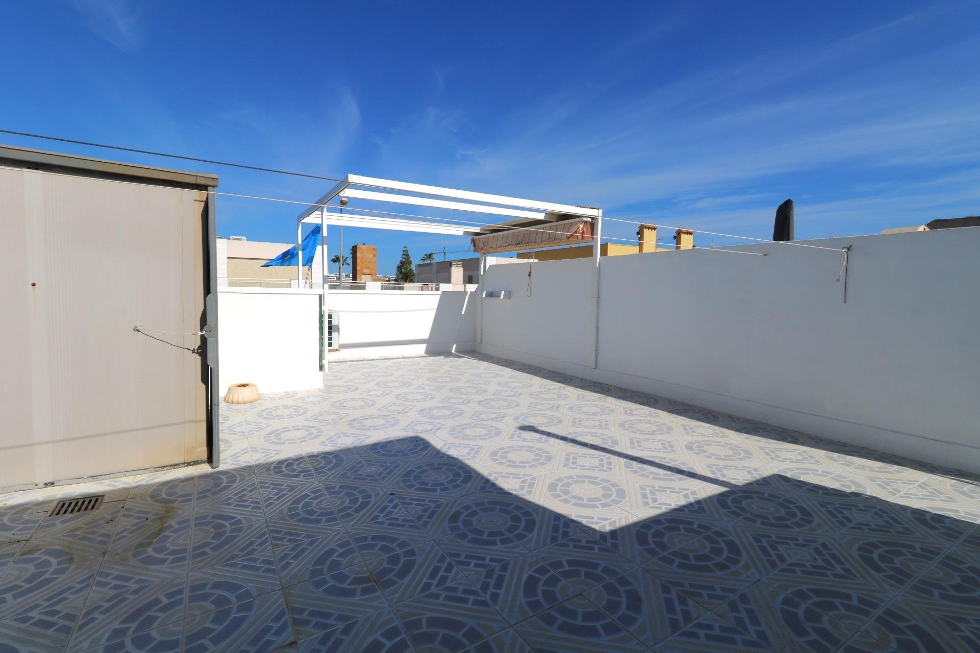 Herverkoop - Bungalow -
Torrevieja - El Limonar
