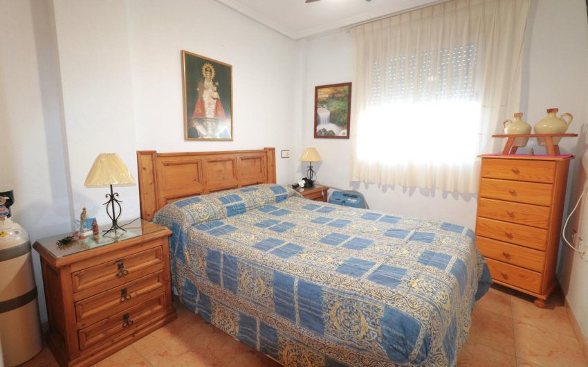 Herverkoop - Bungalow -
Torrevieja - El Limonar