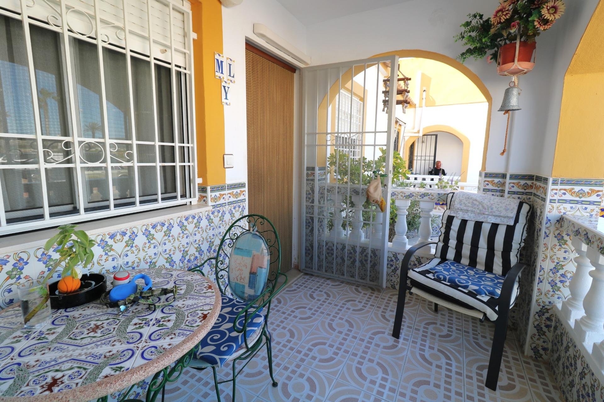 Herverkoop - Bungalow -
Torrevieja - El Limonar