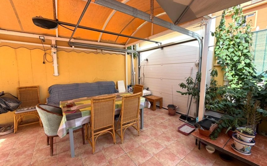 Herverkoop - Bungalow -
Torrevieja - La Mata