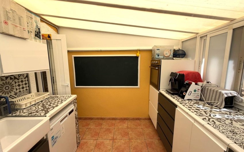 Herverkoop - Bungalow -
Torrevieja - La Mata