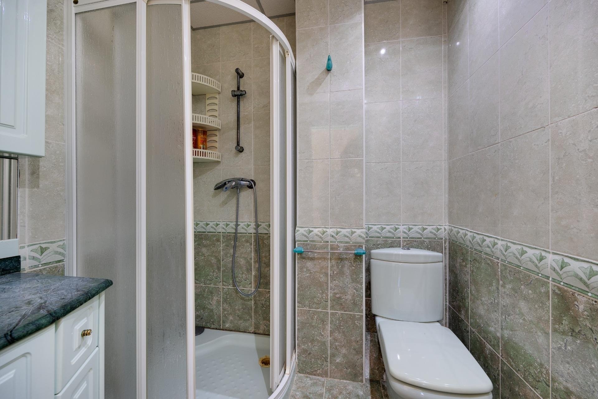 Herverkoop - Bungalow -
Torrevieja - La Mata