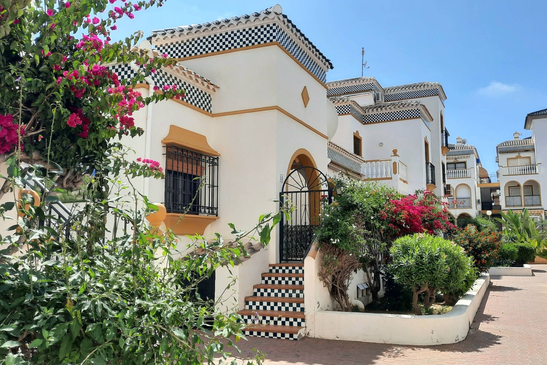Herverkoop - Bungalow -
Torrevieja - La Mata