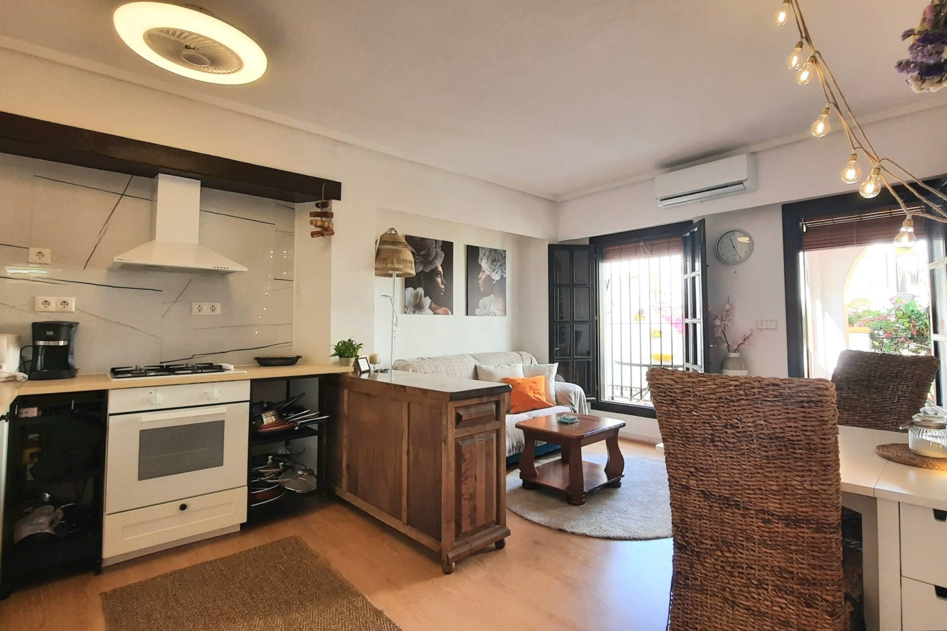 Herverkoop - Bungalow -
Torrevieja - La Mata