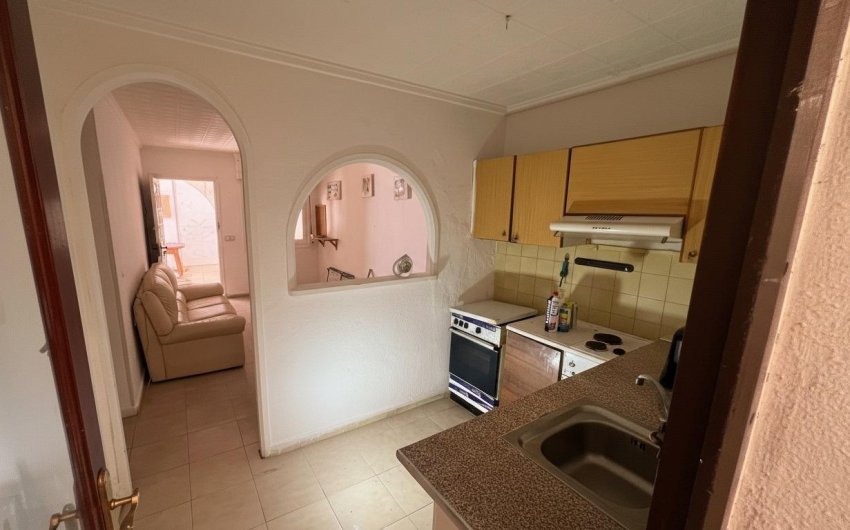 Herverkoop - Bungalow -
Torrevieja - La Siesta - El Salado - Torreta
