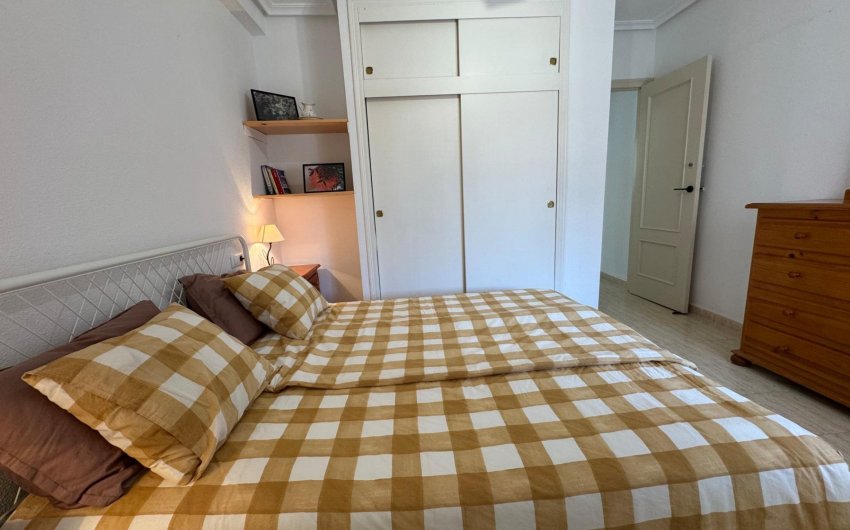 Herverkoop - Bungalow -
Torrevieja - La Siesta - El Salado - Torreta
