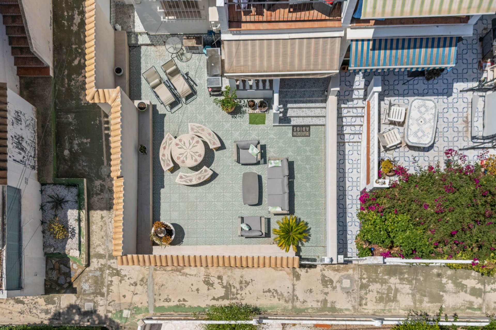 Herverkoop - Bungalow -
Torrevieja - Lago Jardin