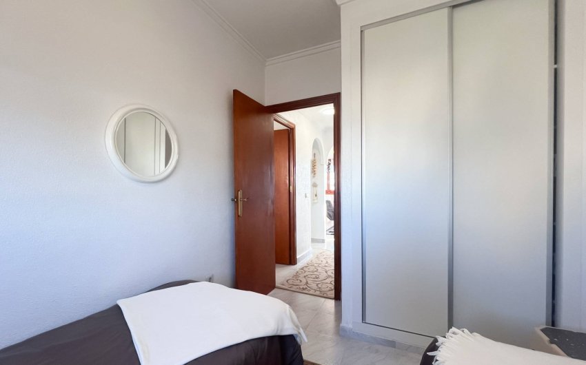 Herverkoop - Bungalow -
Torrevieja - Los Frutales